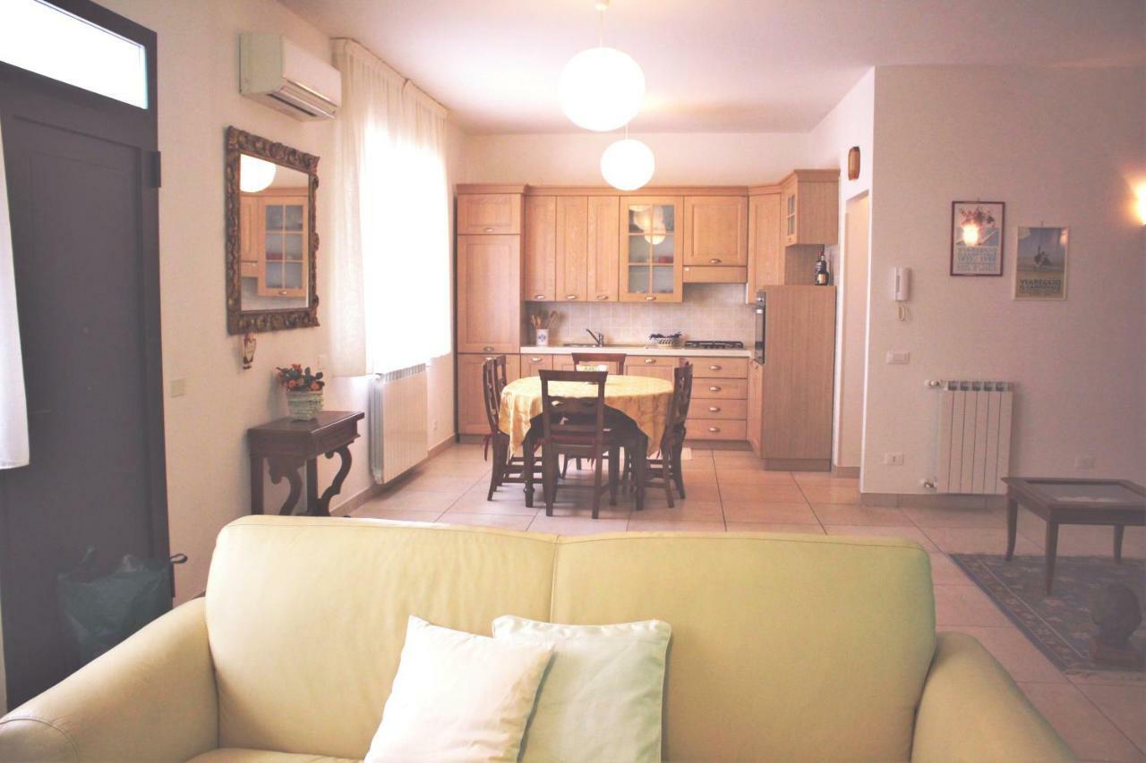 Casa Lu' Villa Viareggio Esterno foto