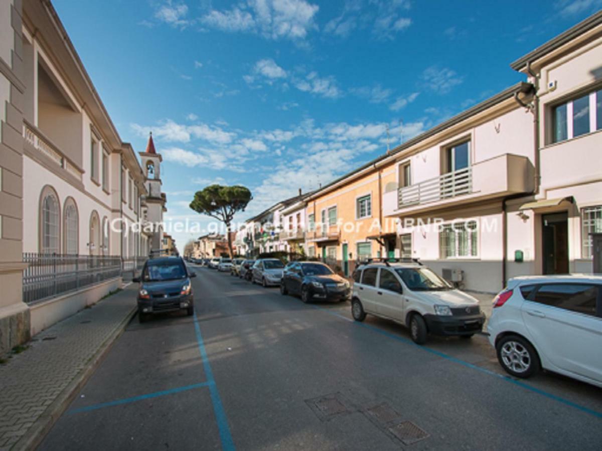 Casa Lu' Villa Viareggio Esterno foto